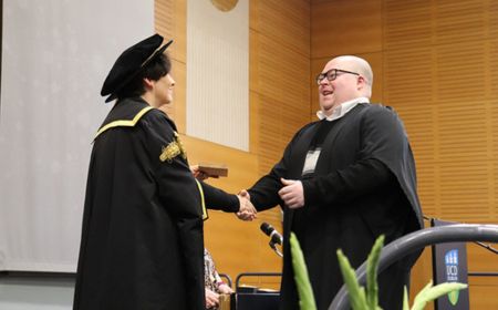 School staff recognised at CHAS College Teaching Awards for 2023/2024